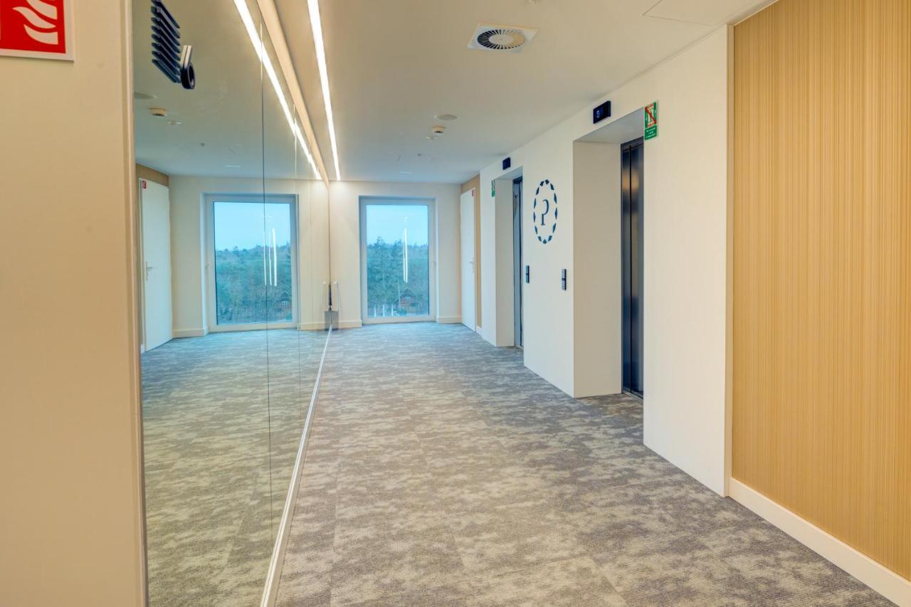Pinea Apartament Z Widokiem Na Morze Z Basenem I Spa Przy Plazy 포비에로보 외부 사진