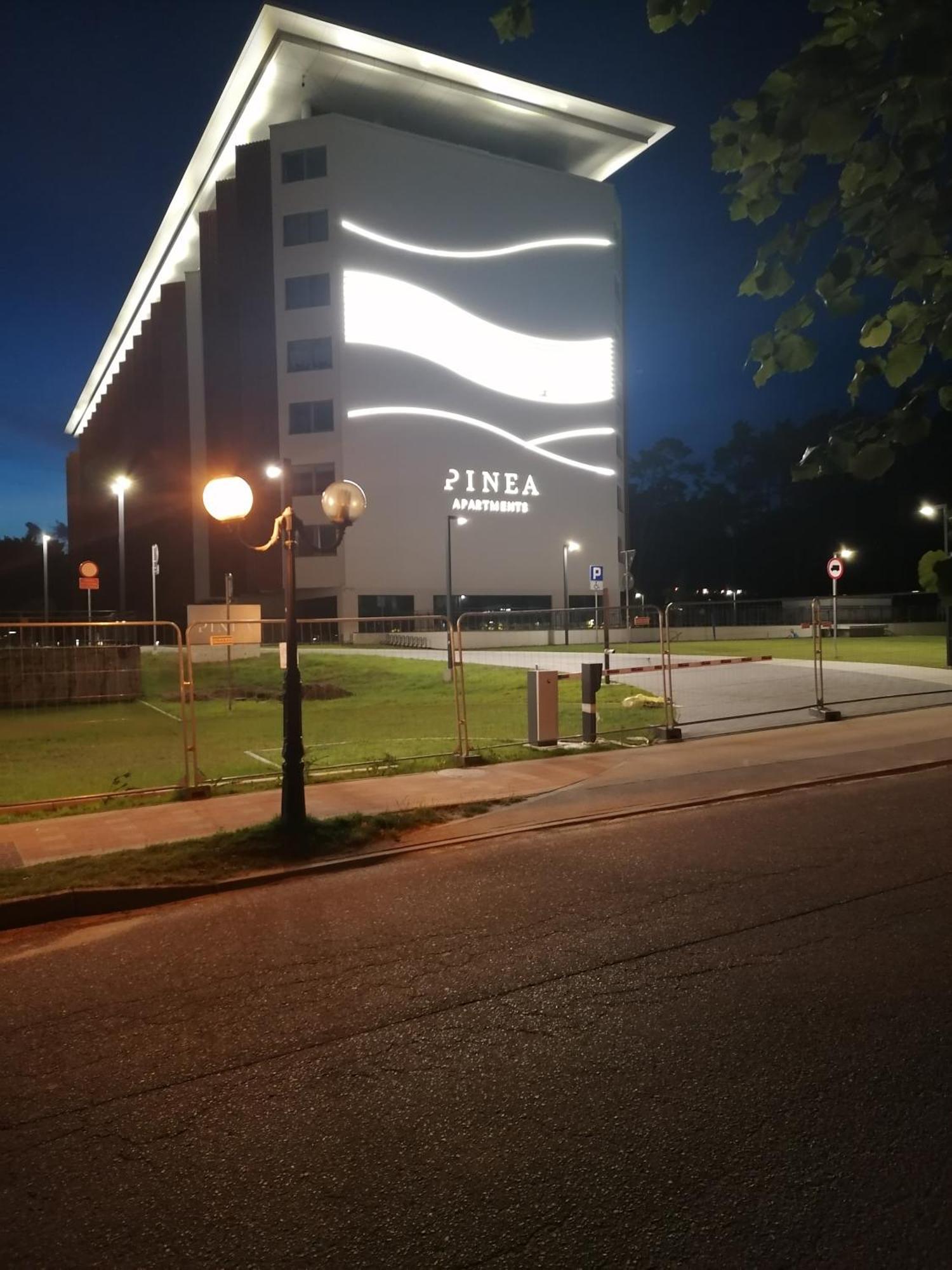 Pinea Apartament Z Widokiem Na Morze Z Basenem I Spa Przy Plazy 포비에로보 외부 사진
