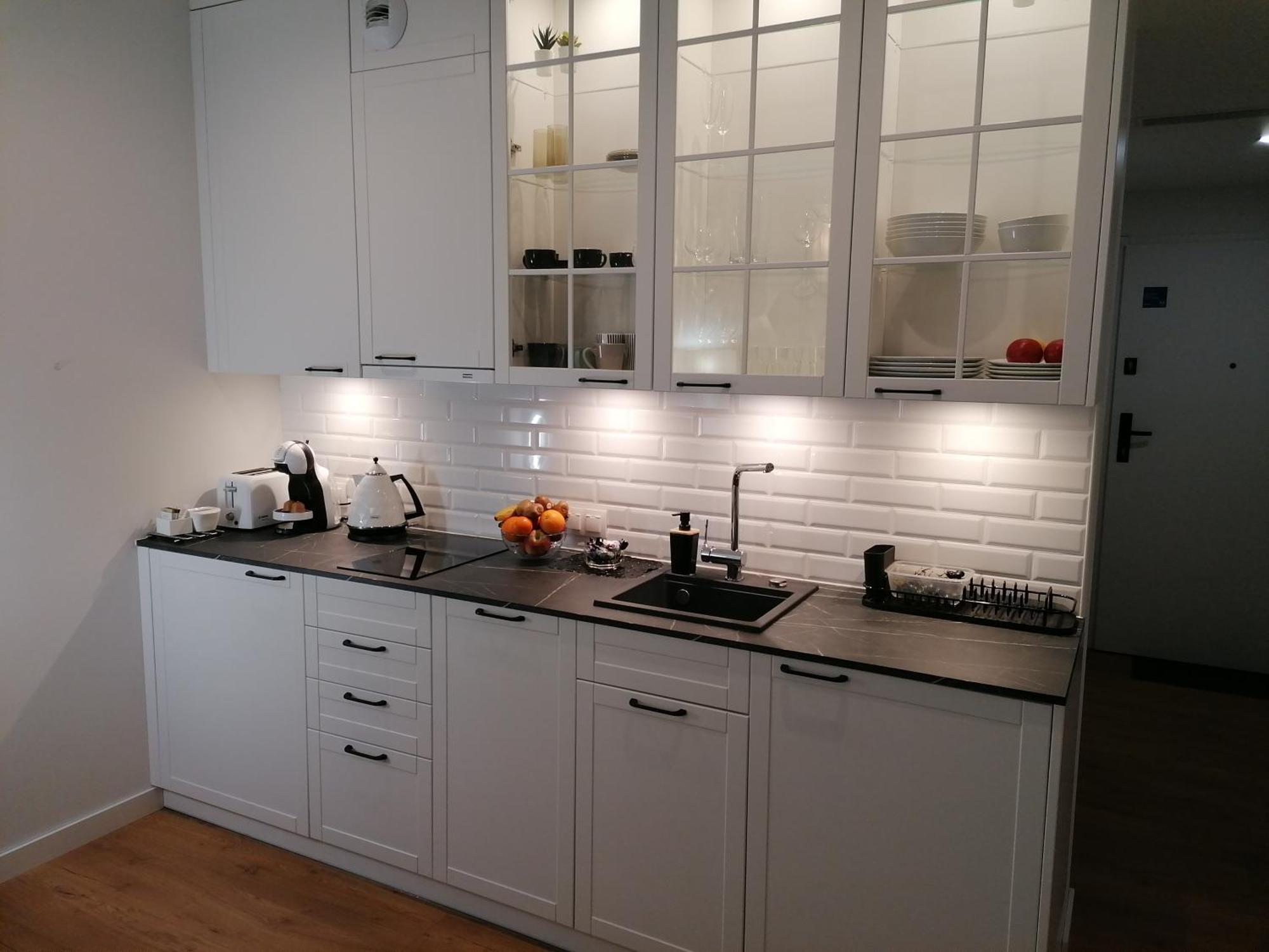 Pinea Apartament Z Widokiem Na Morze Z Basenem I Spa Przy Plazy 포비에로보 외부 사진